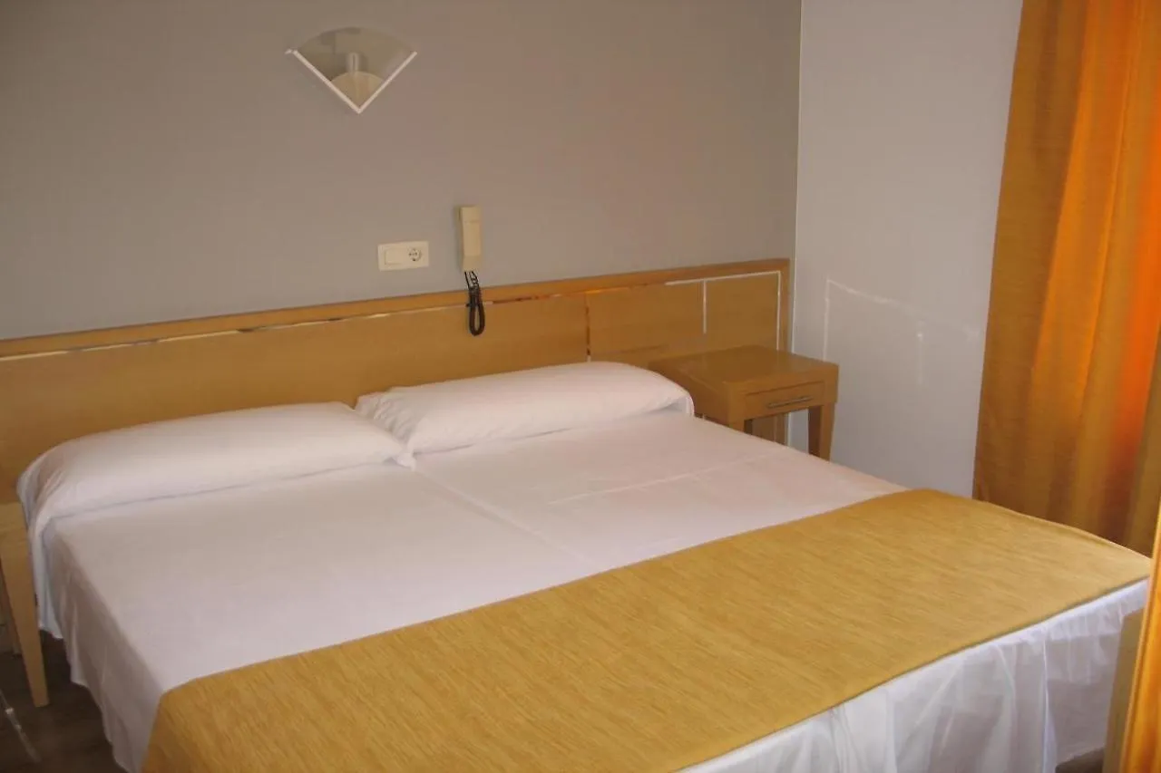 ***  Hotel Bellavista Кала Ратьяда Испания